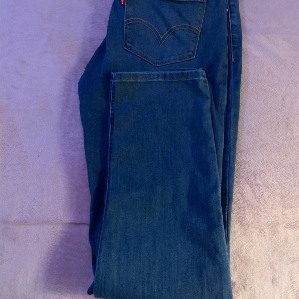 Women Levi’s